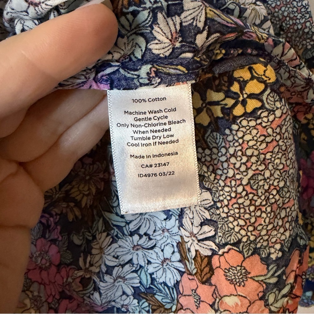 Talbots Floral Top Petite Small - Picture 4 of 5